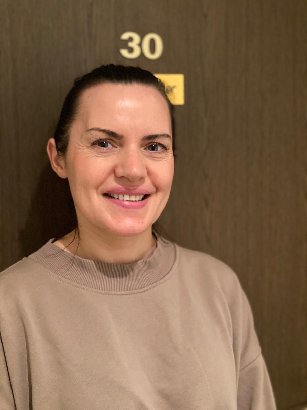 Katarzyna Brudnicka-Antonov,
 Etage